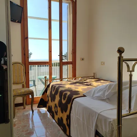 Atlantico Hotel